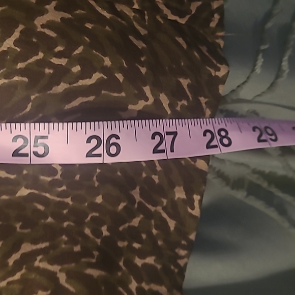 Michael Kors lon sleeved green, tan, & brown camo like blouse. Size 14. - Picture 7 of 8